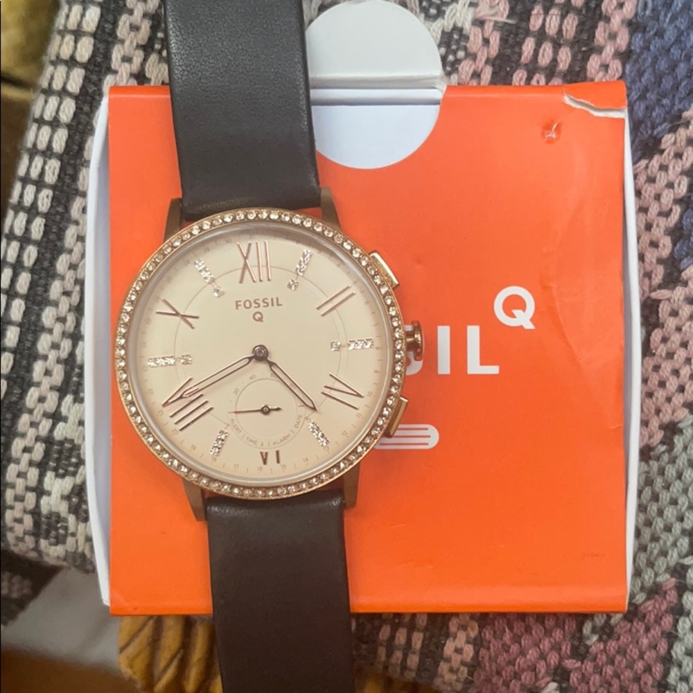 Fossil Q hybrid watch
